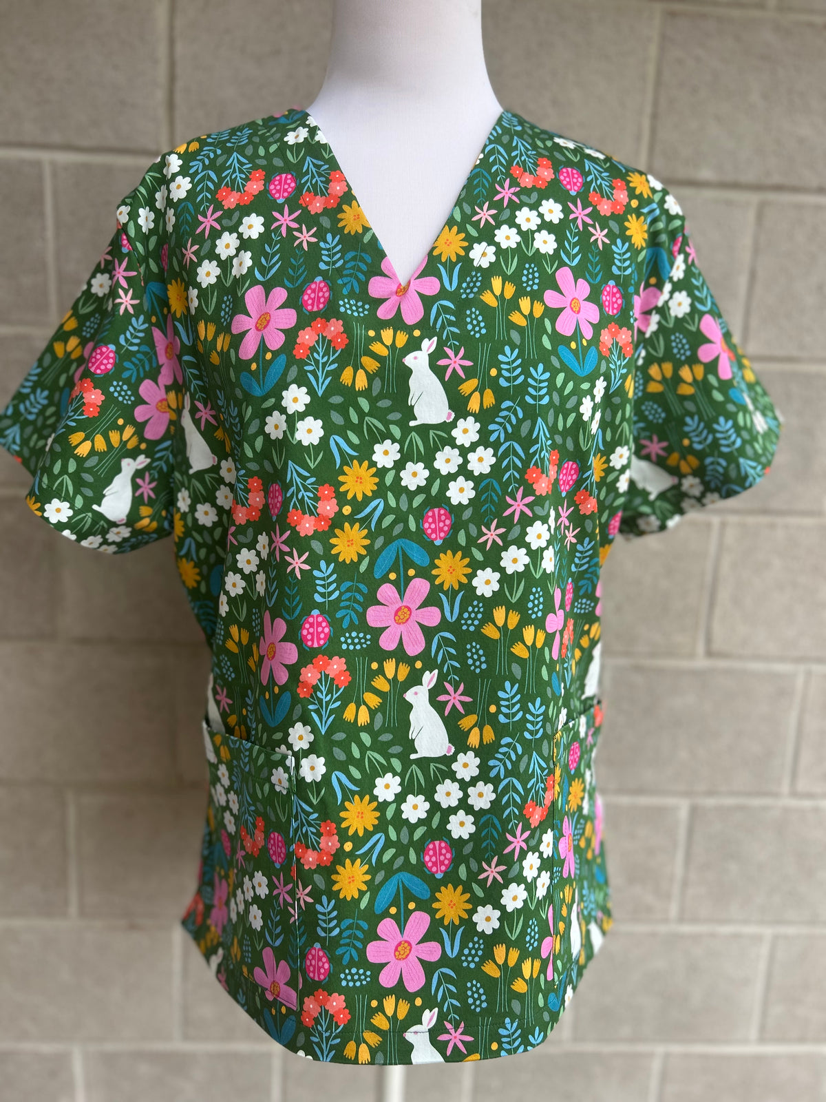 Bunny Field Scrub top