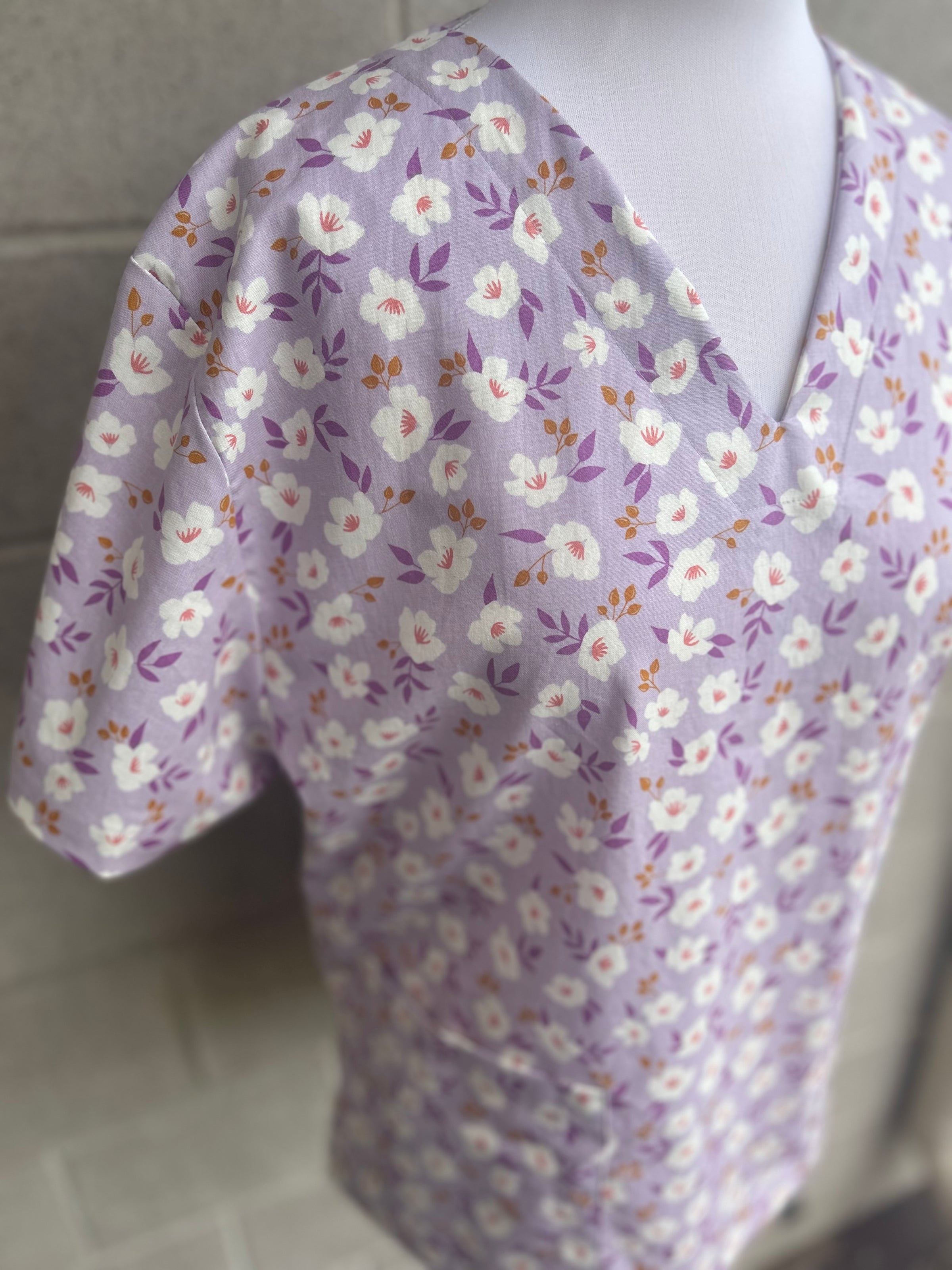 Lilac floral Scrub top