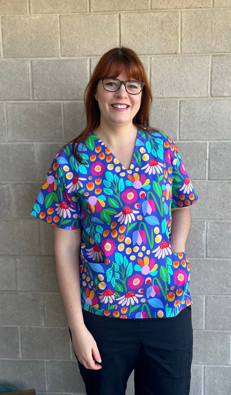 Freya Scrub Top (Pre order: fabric arriving October)