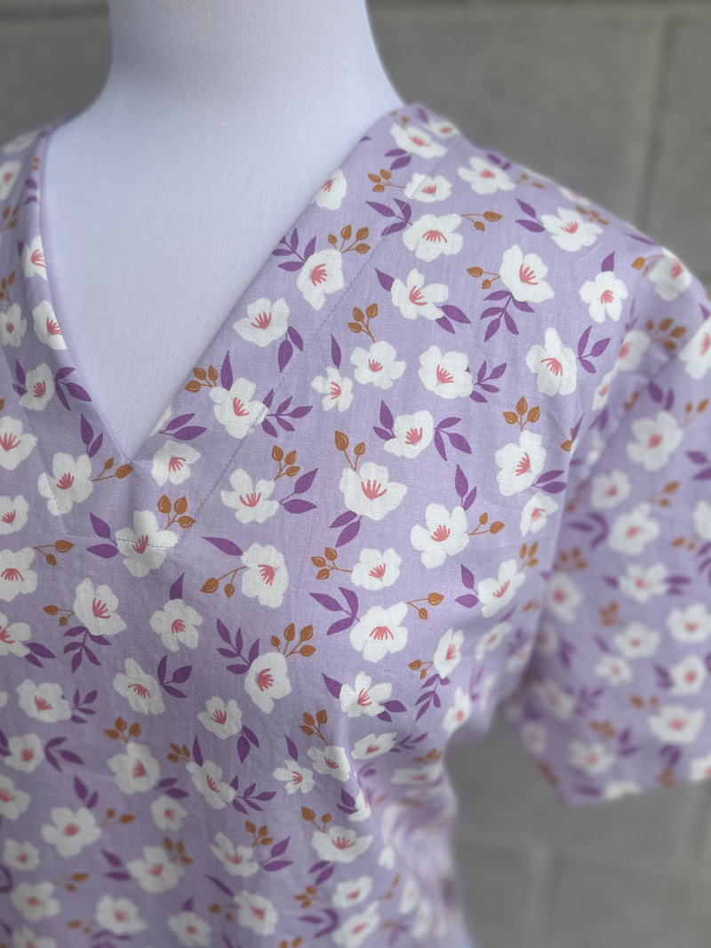 Lilac floral Scrub top