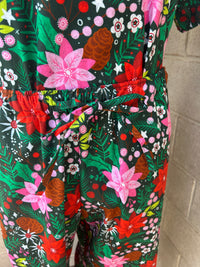 Christmas Florals Scrub Set (Pre-order)