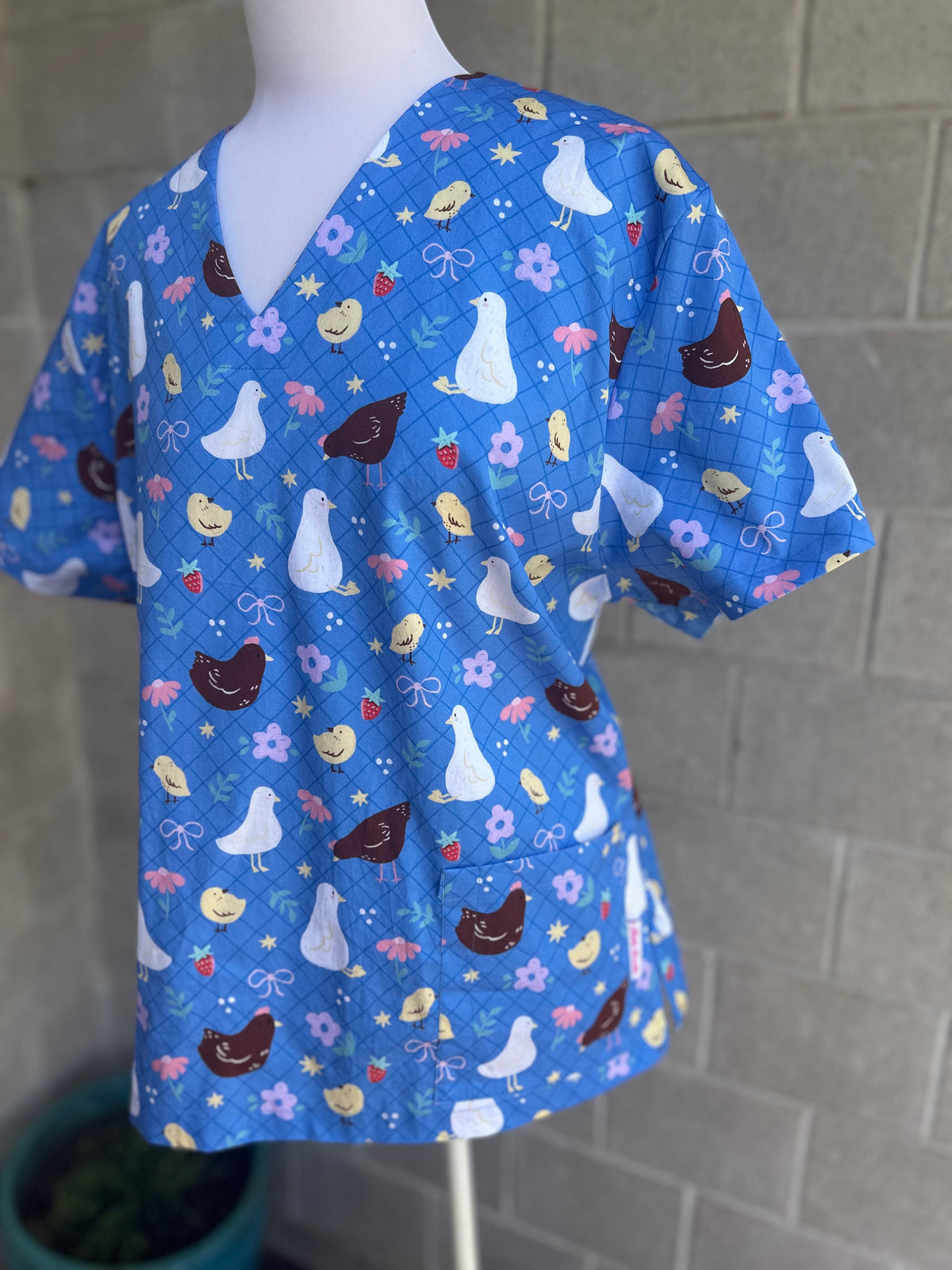 Ducks and hens Scrub Top (Pre-order)