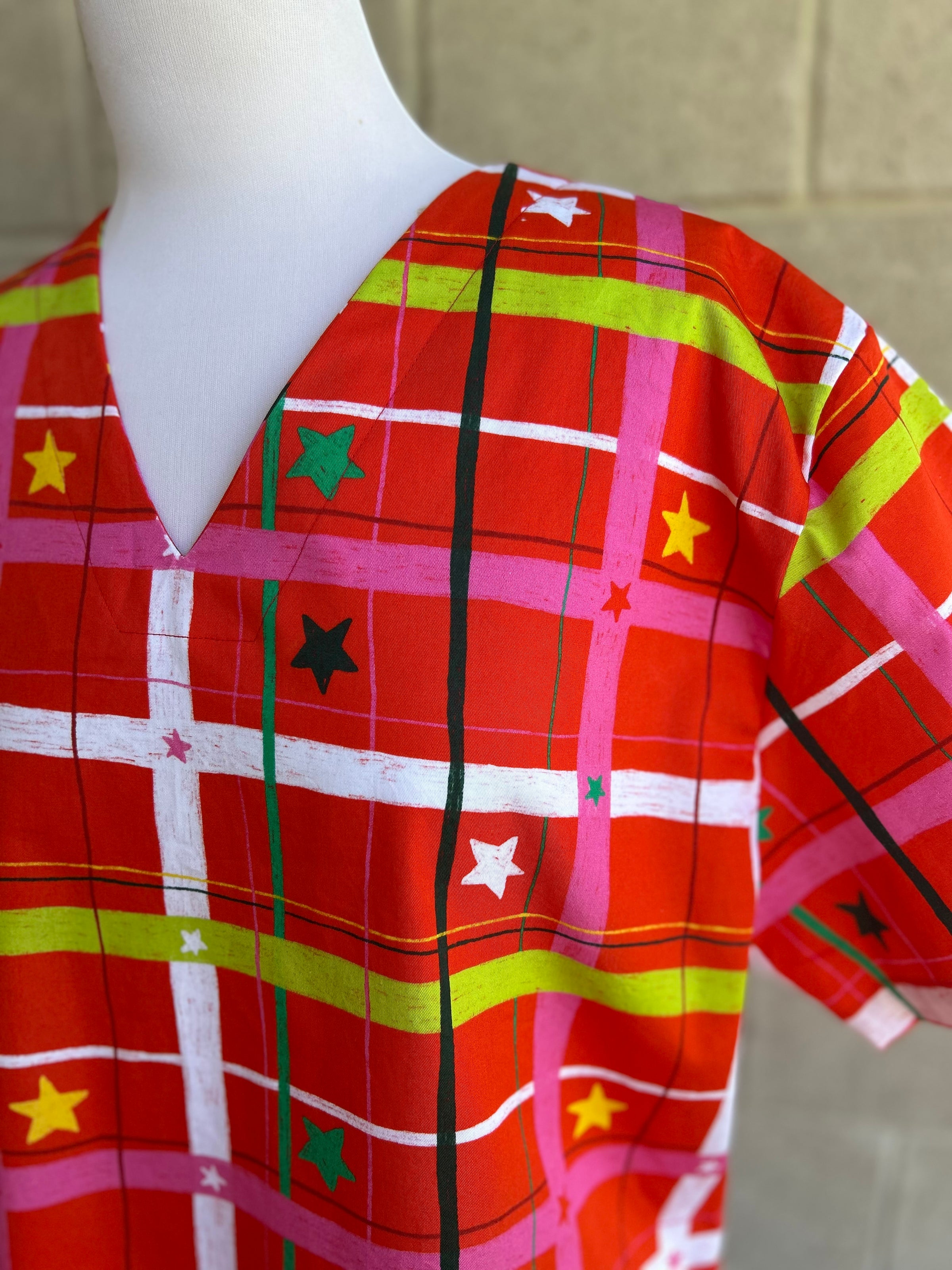 Christmas stars Plaid Scrub Set (Pre-order)