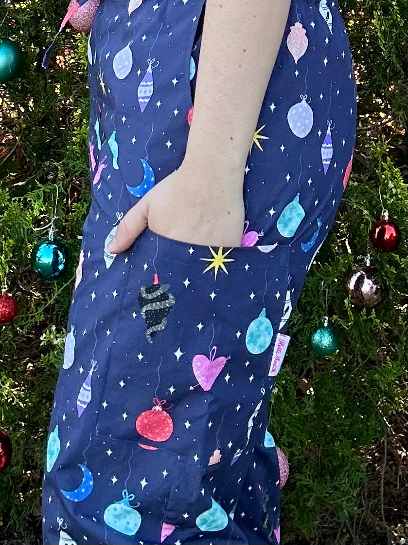 Swiftmas Scrub Set