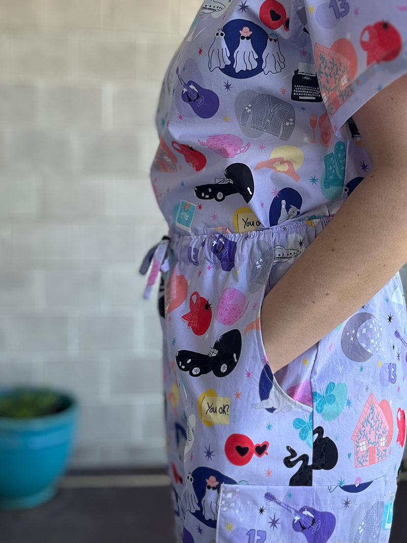 Eras Scrub Set
