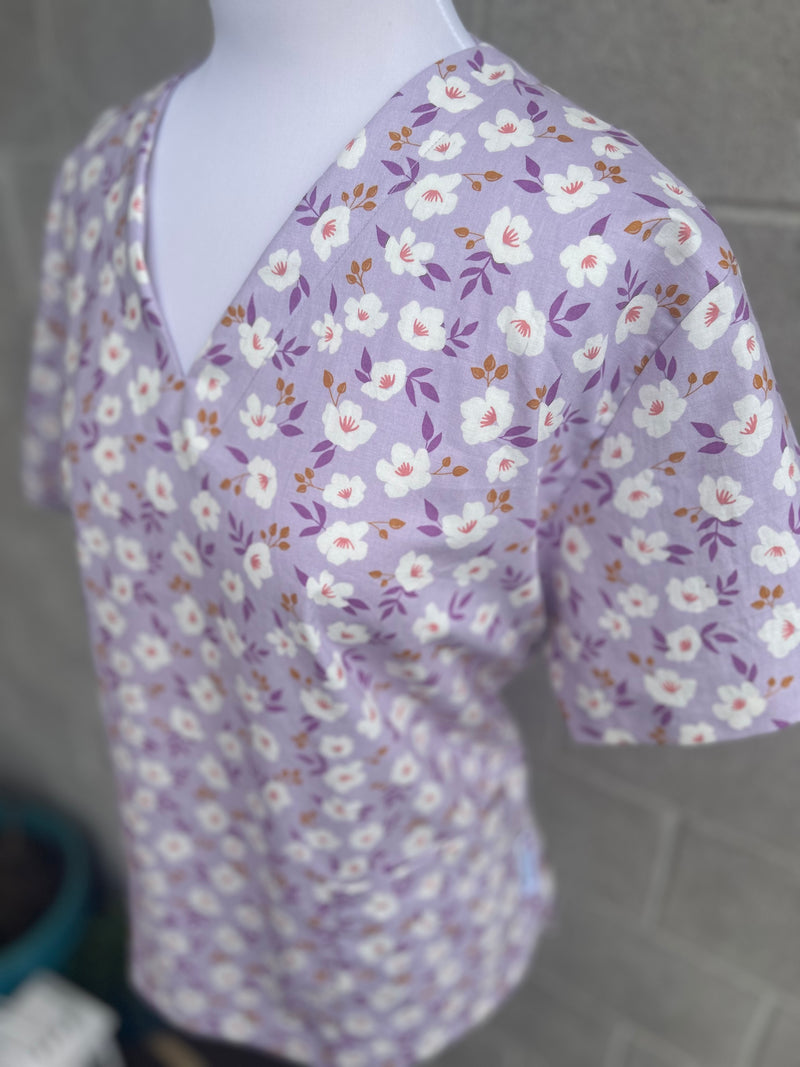 Lilac floral Scrub top