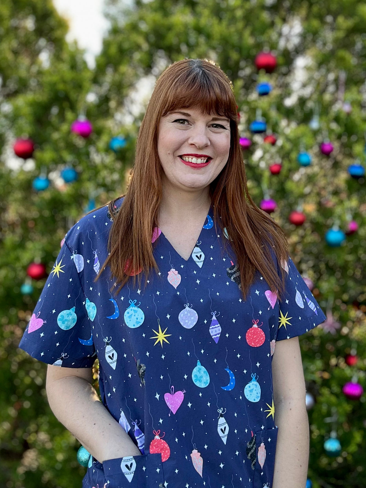 Swiftmas scrub top
