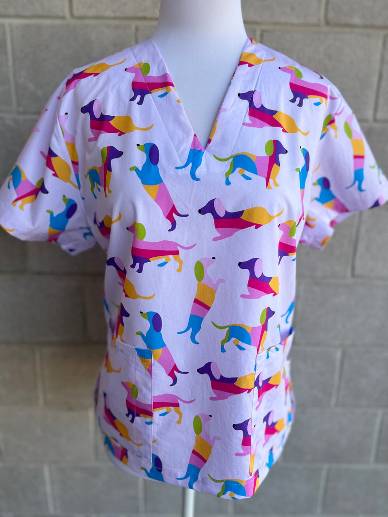 Dashy Daydream Scrub Top (XS or S only - other sizes available for pre-order)