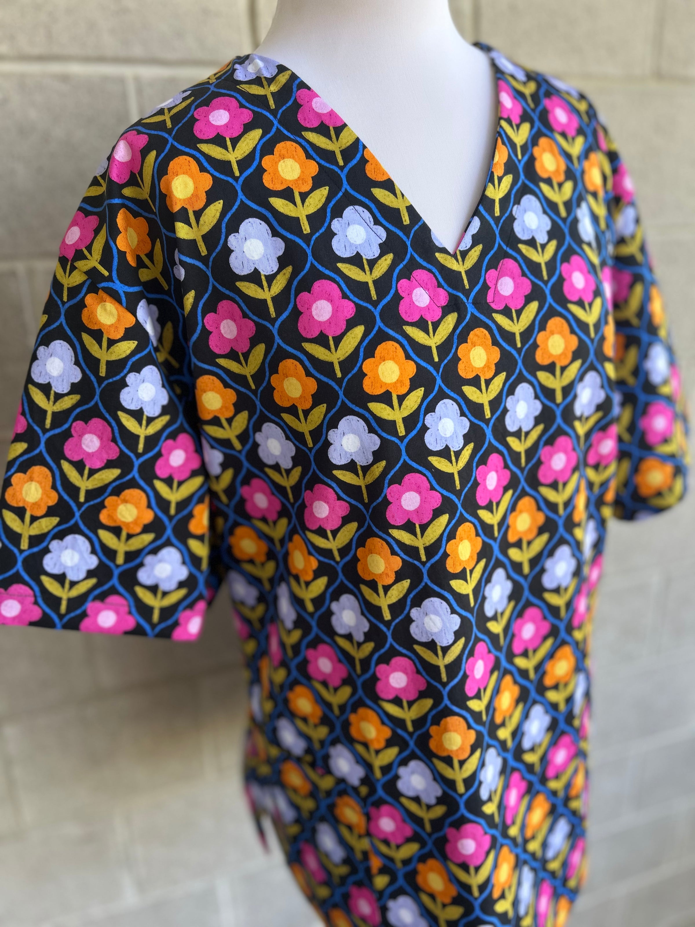 Bright Blooms Scrub Set (Pre-order)