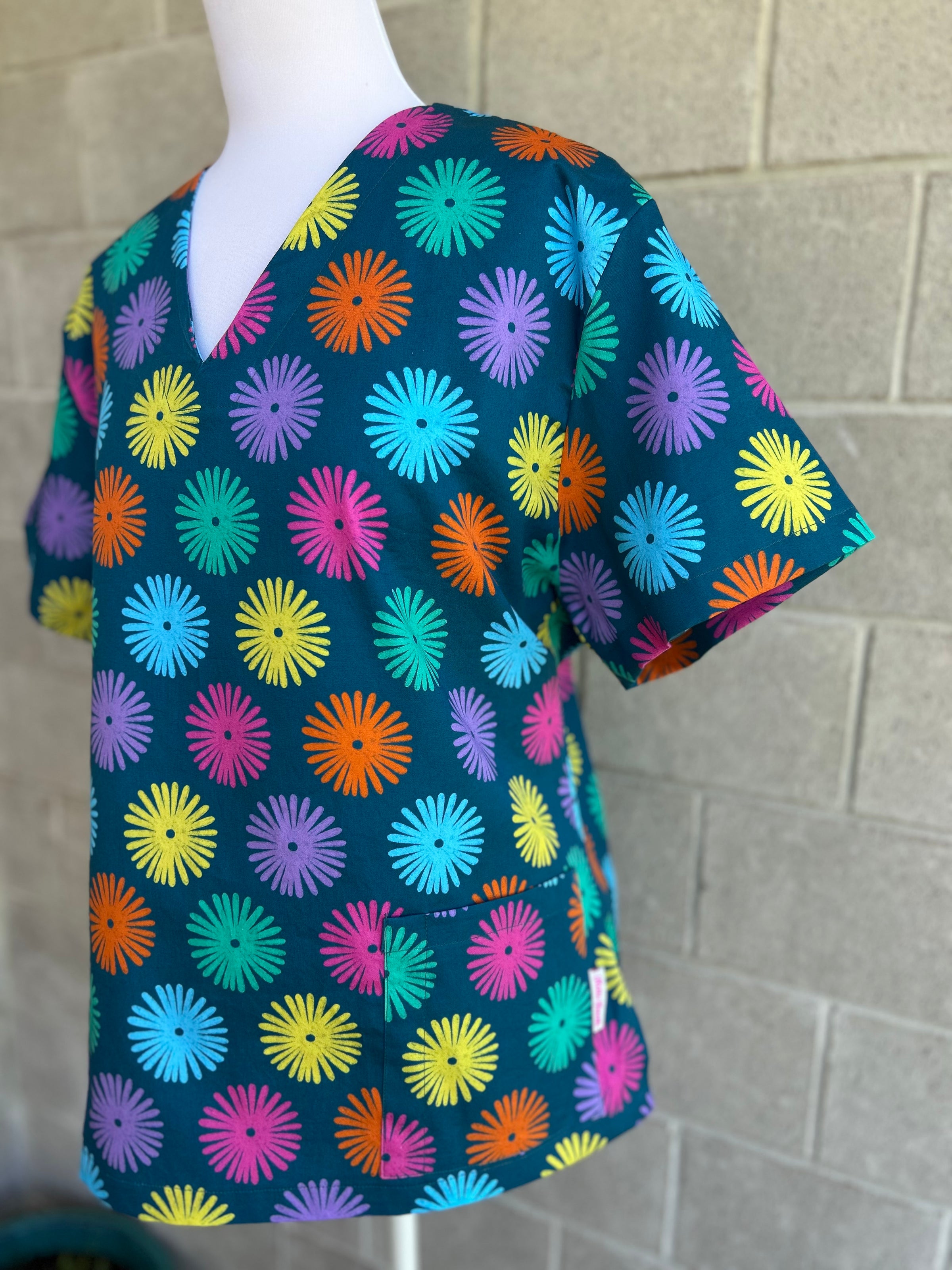 Polka flowers Scrub Top (Pre-order)