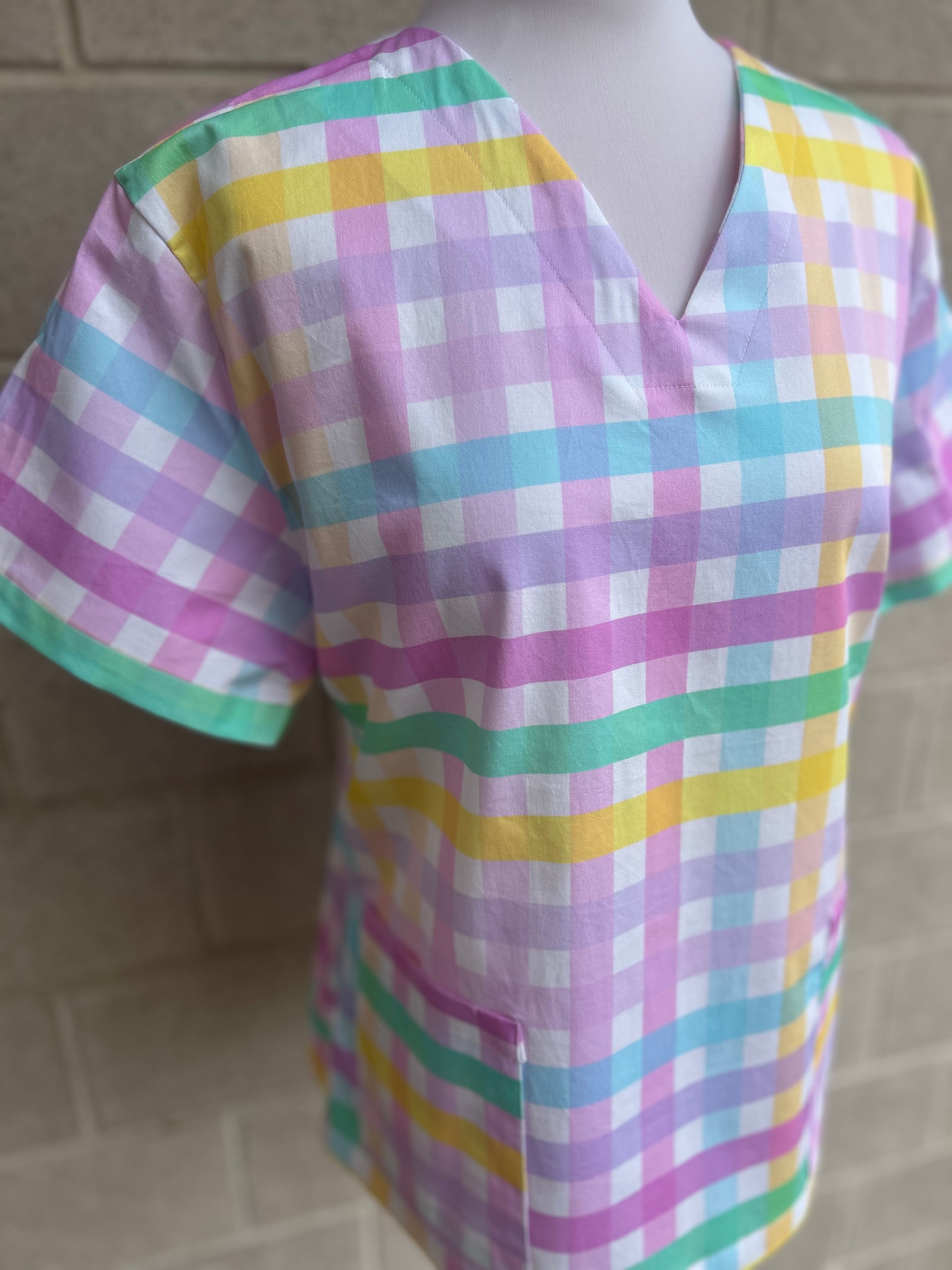 Sweet Teatime gingham Scrub top (one left: size XS-L only)