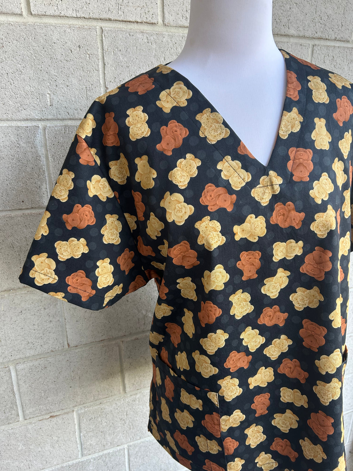 Tiny Teddies Scrub Top (Pre-order)