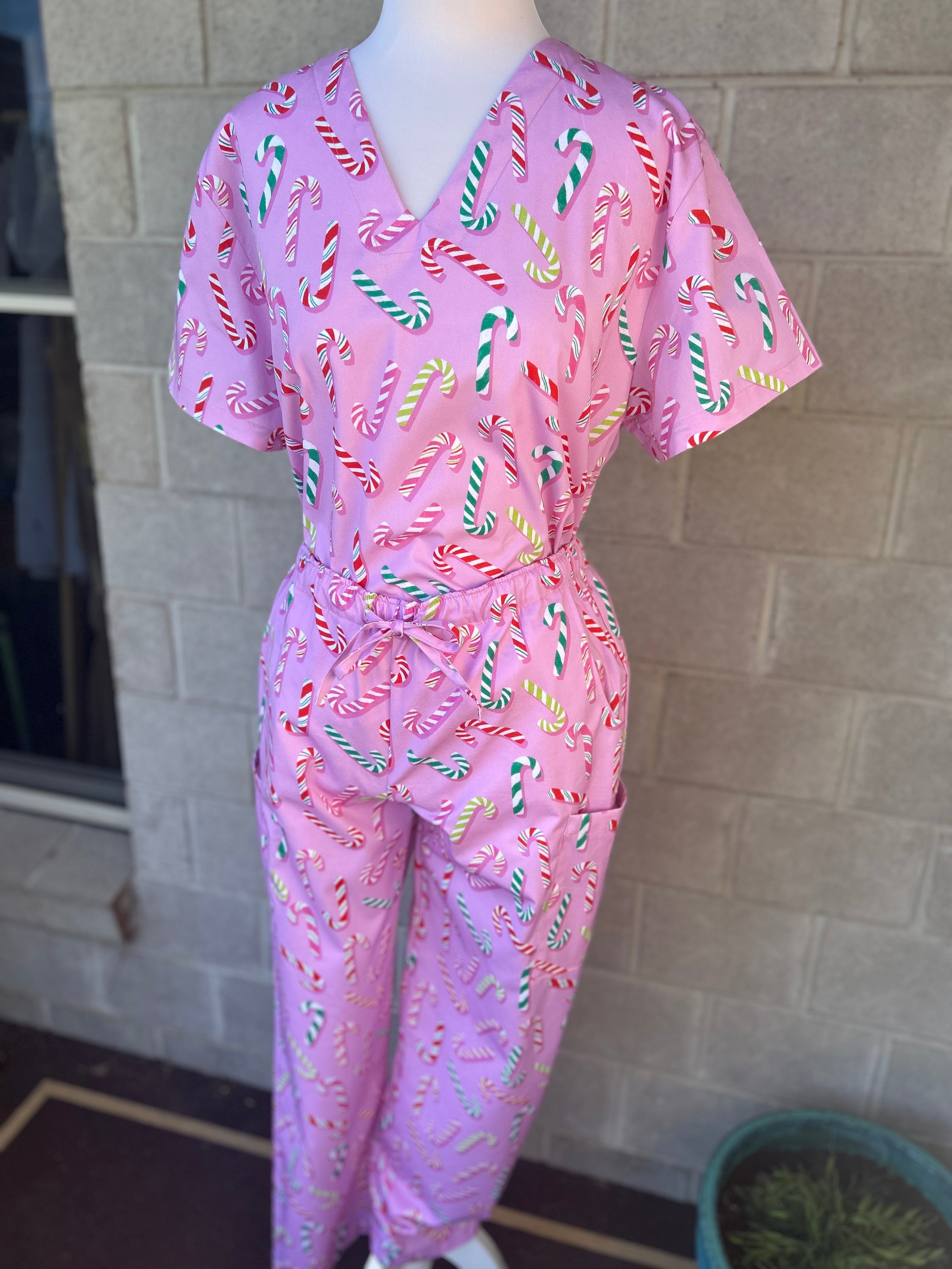 Candy Canes Scrub Set (Pre-order)