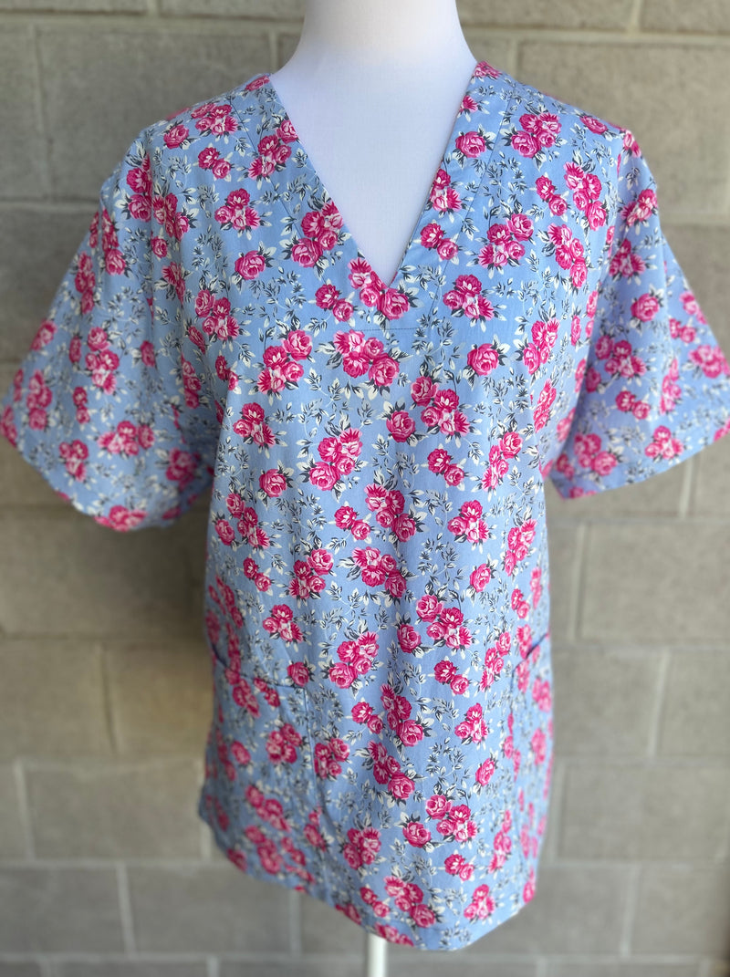 Sophia floral Scrub Top