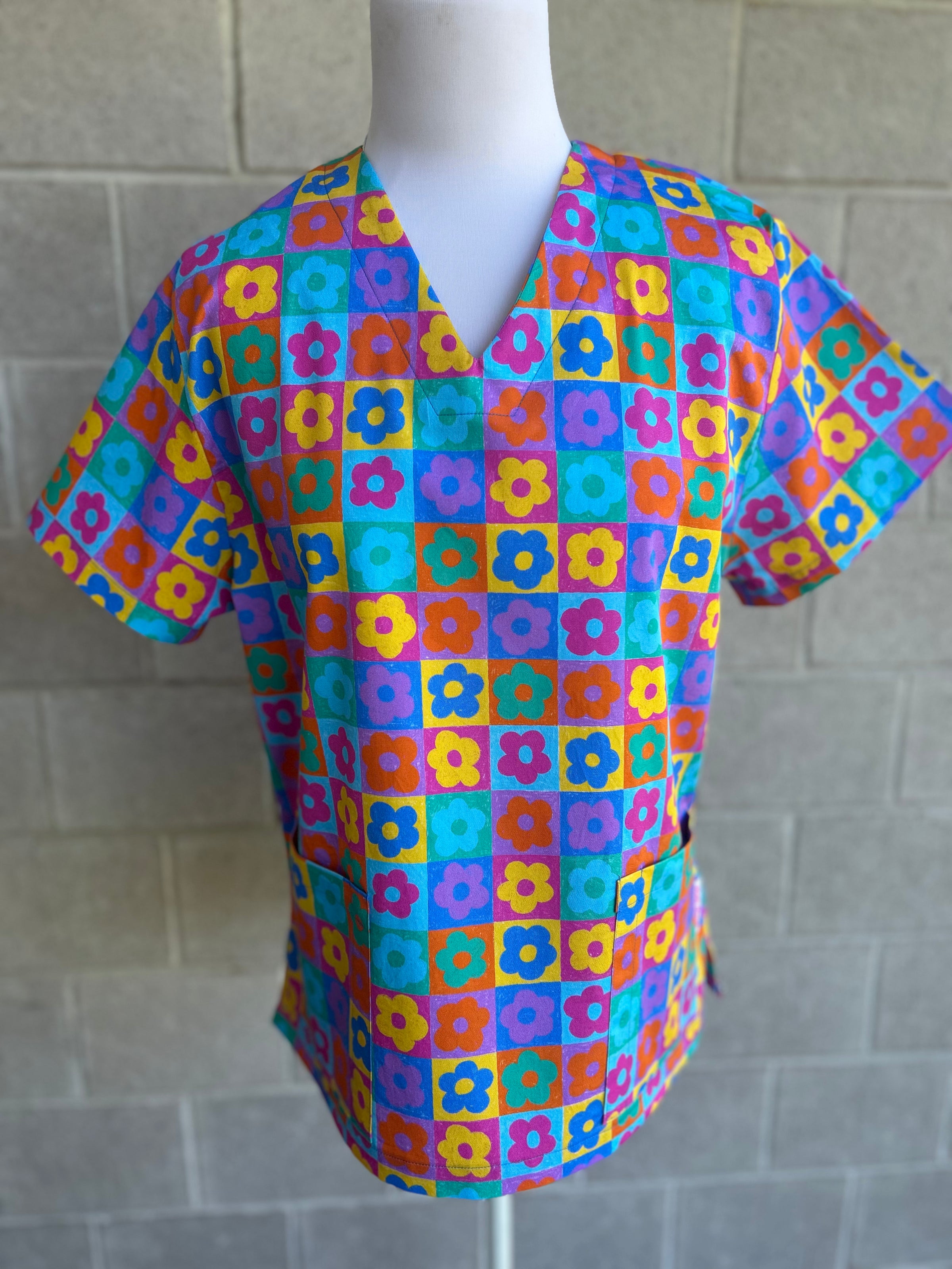 Floral squares Scrub Top
