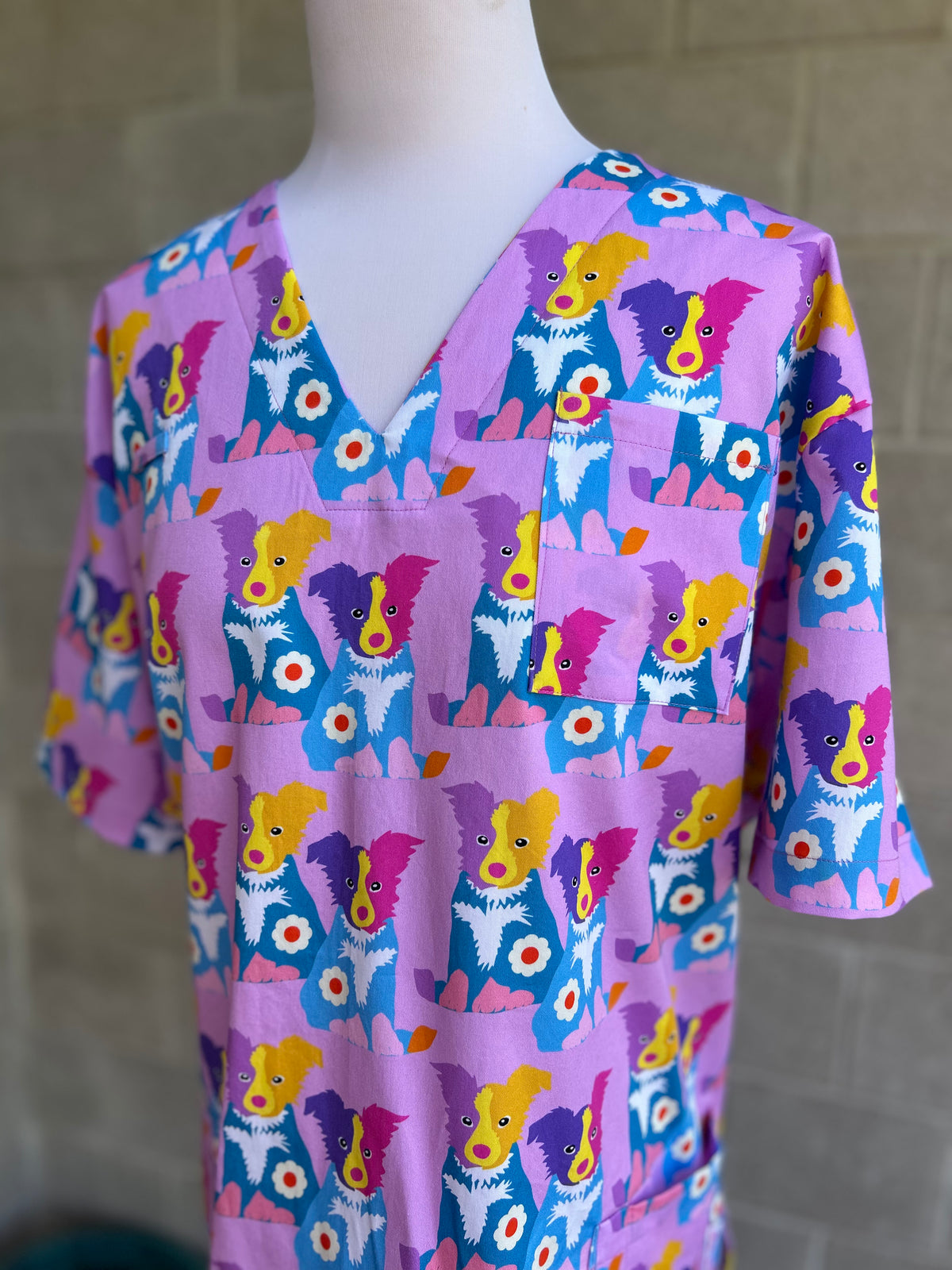 Collie Cute Taffy Scrub Top (Pre-order)