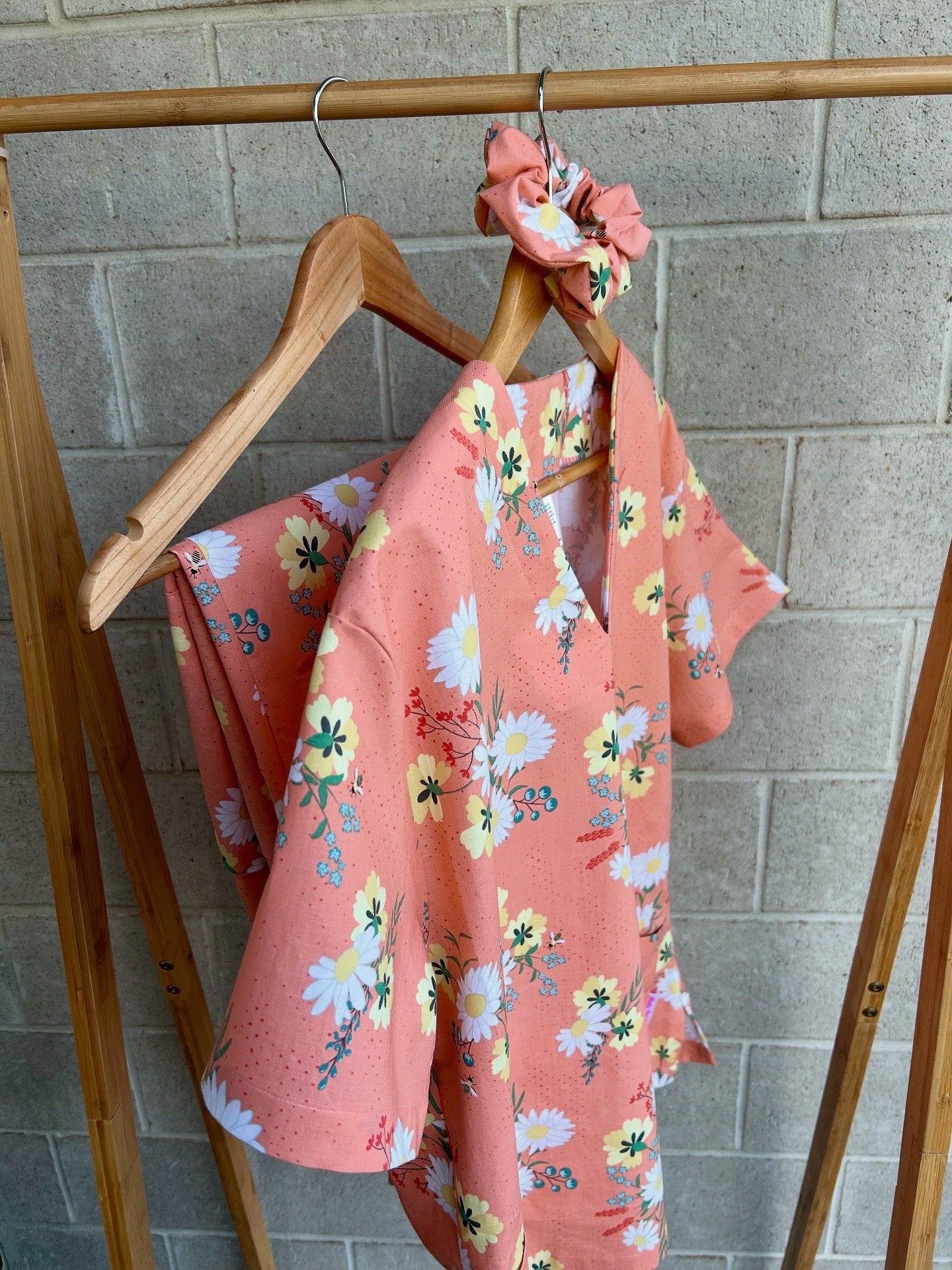 Sunshine and sweet tea Scrub Set